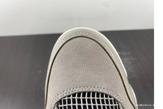 Frozen 4 Retro Moments   AQ9129-001 Jordan AQ9129-001 0306